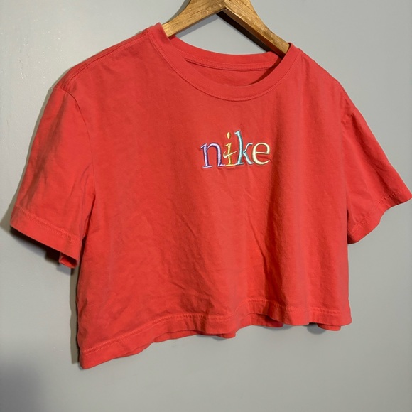 Nike Cropped‎ Cotton T shirt - Medium - Picture 3 of 6